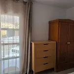 Acogedoras Habitaciones Privadas Zona Costera Wifi
