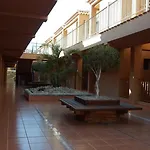 Ferienwohnung Mit Balkon, Pool Und Spielplatz