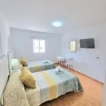 Estudio Acogedor