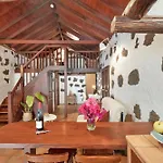 Casa Aregume