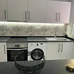 El Mercado Apartment
