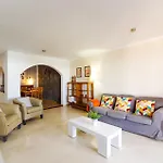 Villa Arisen By Villa Plus