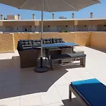 Piso Con Terraza Y Vistas Cerca De La Palya