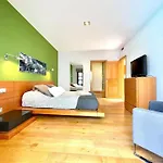 Ferienhaus In Playa Blanca Mit Terrasse, Whirlpool Und Grill