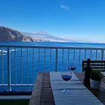 Apartment Inside The Wave A