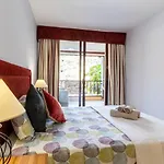 Peaceful One Bedroom Apartment