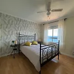 Maravilloso Duplex Frente Al Mar Con Parking Propio A Pie De Playa