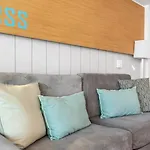 Be Room Bronze Suite