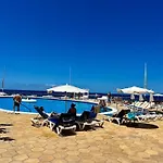 Oasis Callao Salvaje, Terraza, Barbecue, Pool