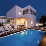 Villa Atlantica - Heated Pool In Playa Blanca