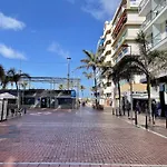 Hfg Loft Moderno Con Terraza En Calle Peatonal Junto A Las Canteras
