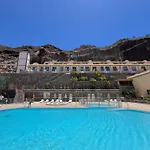 3Br Valley Dreamhouse -Solarium Terrace Aircon & Parking