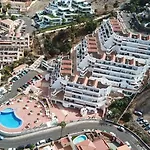Colina Blanca Views