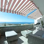 180 Seaview 1 Bedroom Flat With Swimming Pool