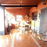 Casita Rustica II
