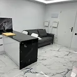 Ruvi Apartment