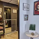 Chill 12 Guest House