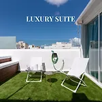 Open Sea Suites