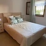 Apartamerica Garden Apartment - 150 Metres From The Beach