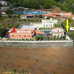 Gran Casa Terrera