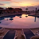 Seaview Las Americas