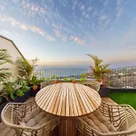 Victoria Dreamhouse - 2Br Seaviews Terrace