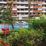 Apartment Balcon, Cosy One Bed With Aircon And Pool