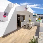 Casa Lola - Renovated Apt Close To Center And Beach