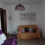 Amplio Y Calido