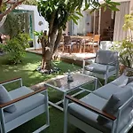 Apartamento Paradero Las Americas Con Jardin