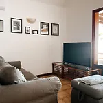 Casa Buna Colorada