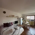 Estudio Con Terraza
