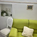 Habitacion En Vecindario