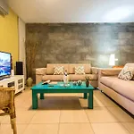 Par 4 Villa 3