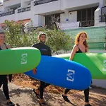 Single Fin Surf Hostel