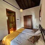 La Casita Azul