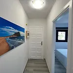 Ocean Light Apartment