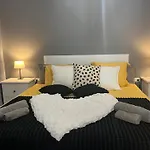 Apartamentos Tenerife Sur 2
