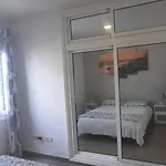 Puerto Del Carmen Near Beach Fast Wifi Pool