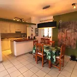 Holistic Retreat - Heart Of Plaza Pueblo Marinero