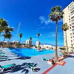 Las Americas Ocean Panorama
