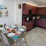 Apartment Eden Mit Beheiztem Pool, Luxurioese Ausstattung Mit Marmorboden, Marmorbadezimmer