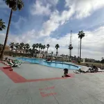 Apartamento Con Piscina Y Vistas En Playa De Las Americas ,A 2 Min De La Playa