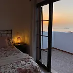 Vivienda Con Vistas Al Mar, Cerca De La Playa Y 3 Bedrooms