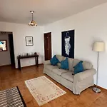Apartment Sonrisa - Spacious Two Bedroom Apartment