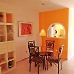 Very Well Maintained House In Chayofa, The Sunny South Of Tenerife