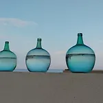 Facing The Ocean
