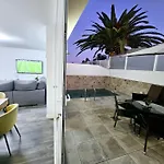 Villa Blue Moon