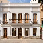 Mar - Panasco Suites