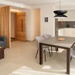 Geria - Panasco Suites